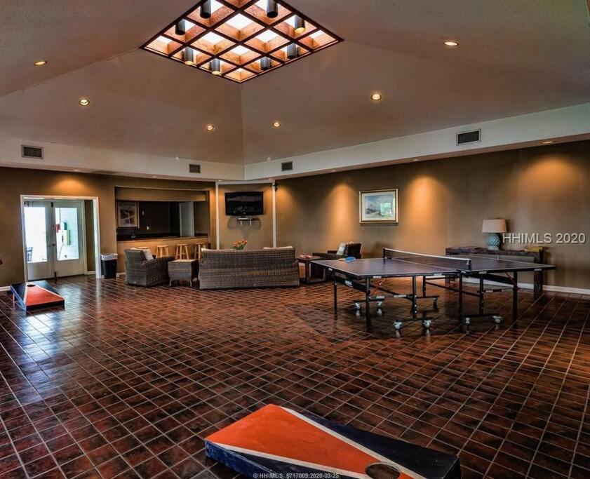 Cute 2 Bedroom, 2 Bath Condo At Folly Field Beach Île de Hilton-Head Extérieur photo