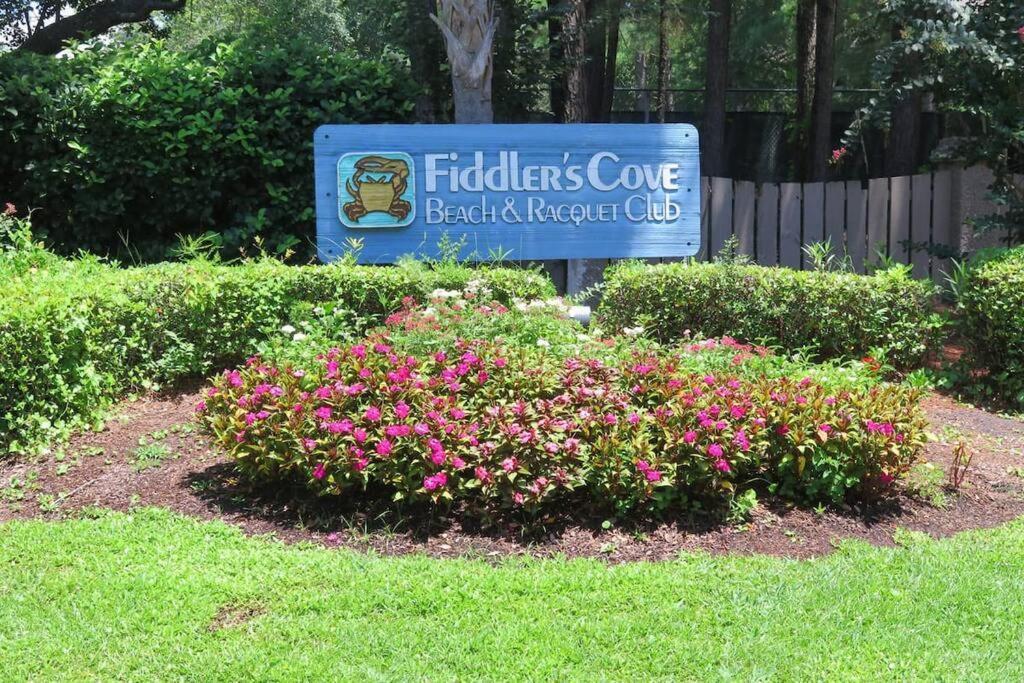 Cute 2 Bedroom, 2 Bath Condo At Folly Field Beach Île de Hilton-Head Extérieur photo